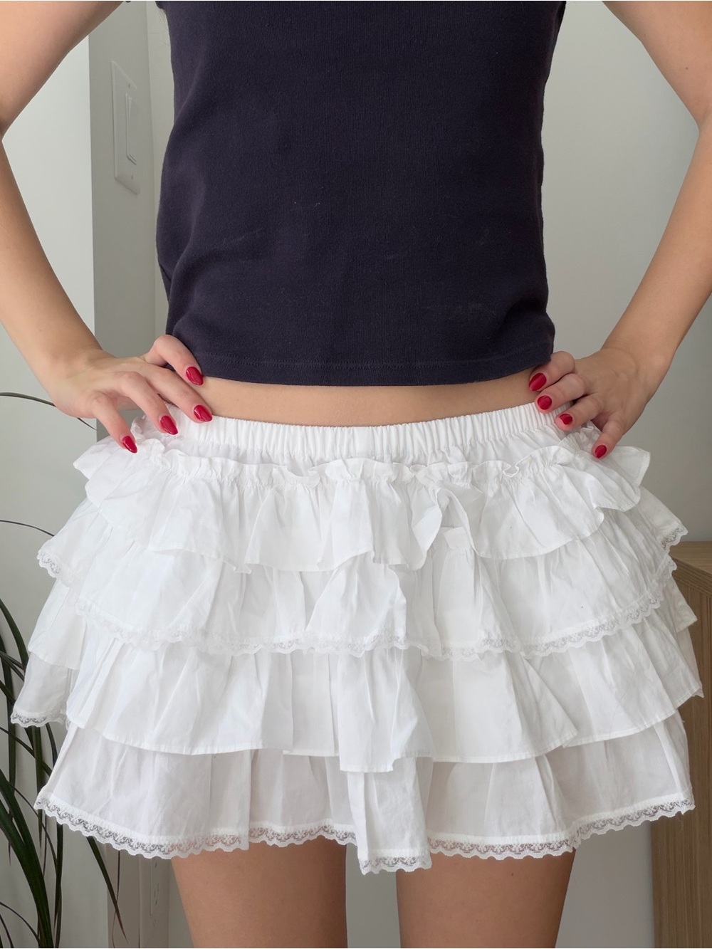 Aritzia Sunday Best White Poplin Skirt